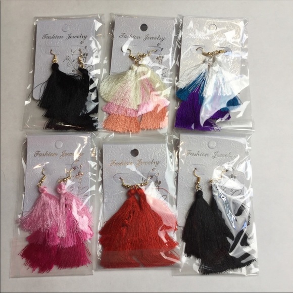 🤩3-Layered Tassel Dangle Earrings🤩 - Picture 3 of 3